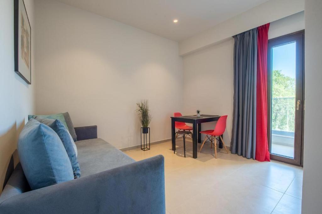 Dimitra Hotel & Apartments By Omilos Hotels Kokkini Hani Buitenkant foto
